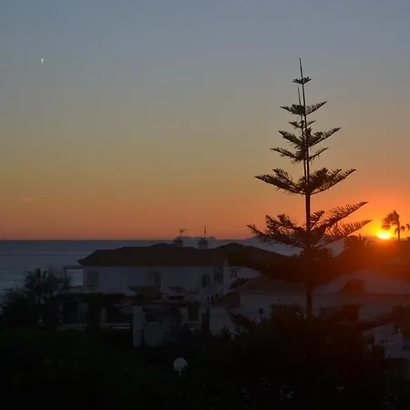 Casa Luz Del Faro Bed & Breakfast *